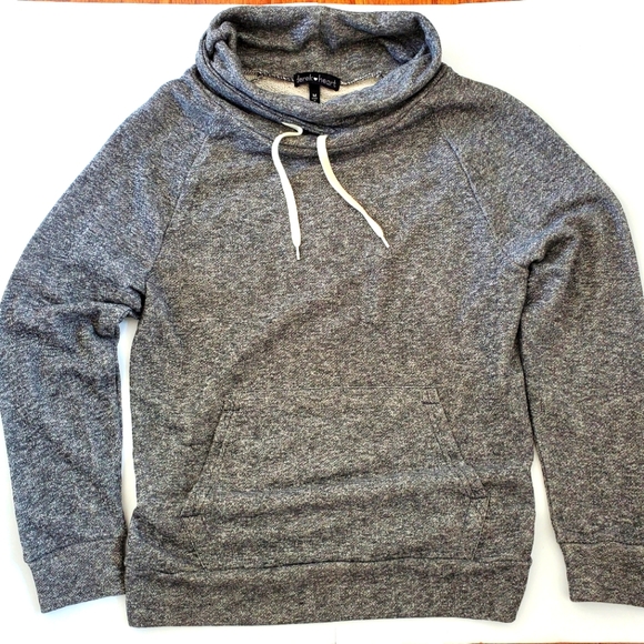 Derek Heart Ladies' Cow Neck Long Sleeve Gray Sweatshirt Size M - Picture 1 of 7